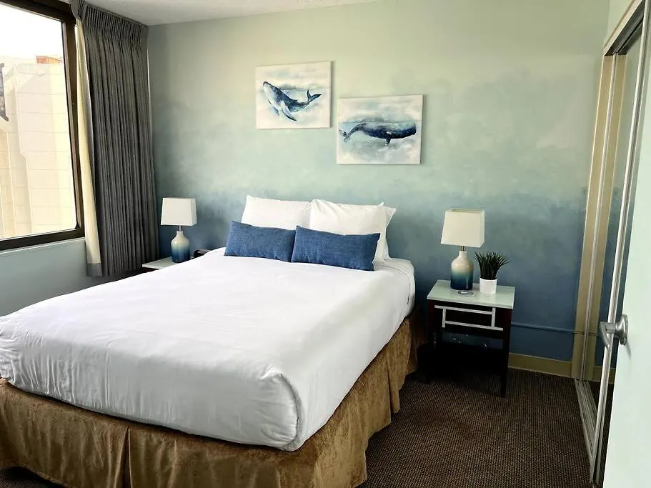 The Whale Suite @Waikiki Banyan Honolulu 0*,